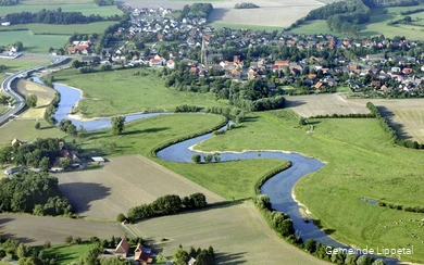 Flüsse, Auen und Schlösser prägen die malerische Landschaft des Lippetals, die sich wunderbar mit dem Rad erschließen lässt.